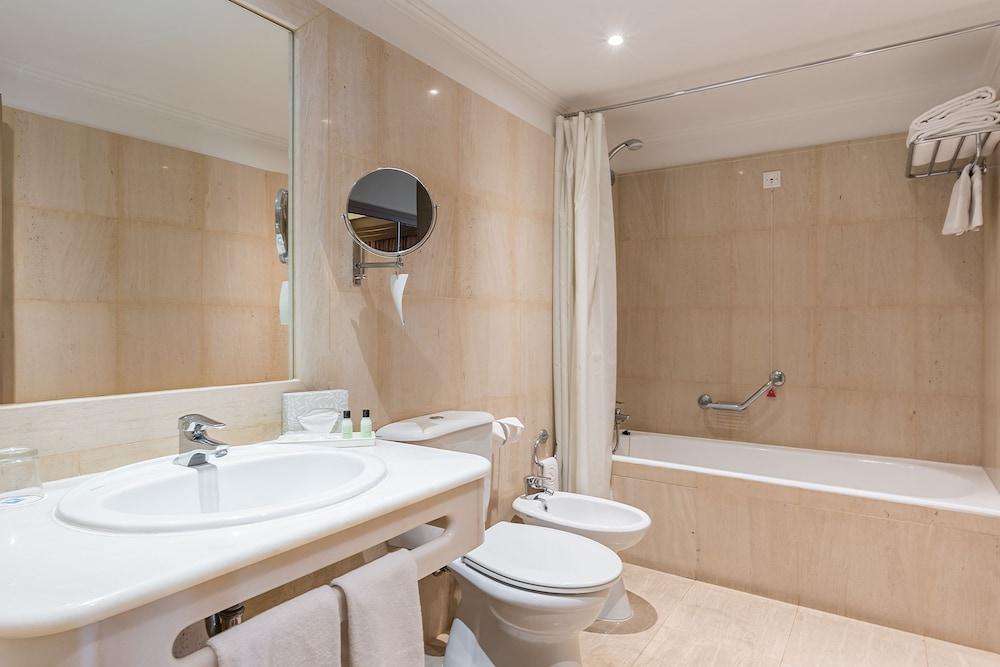 Hotel Enotel Magnólia 4*
